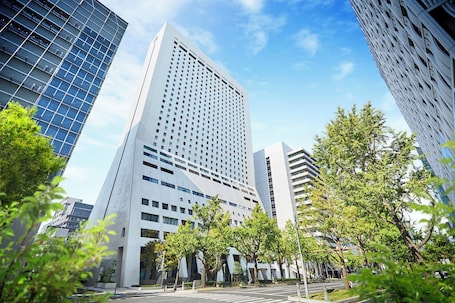Exterior. Hotel Nikko Osaka