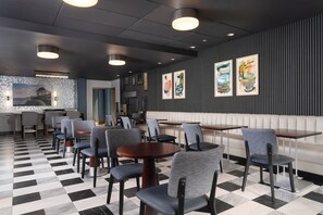 Dîner et souper servis sur place