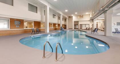 Comfort Inn & Suites Beaver Dam