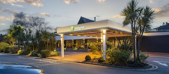 Holiday Inn Reading South M4 Jct11 by IHG