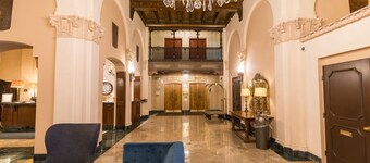 Kensington Park Hotel