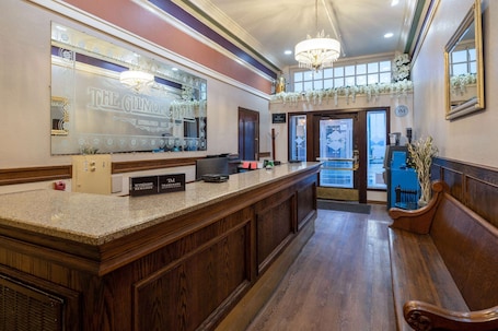 Lobby. Gilmore Hotel, Trademark Collection by Wyndham