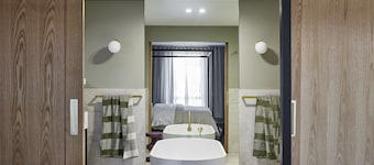 Central Caleula Motor Lodge