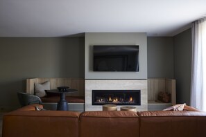Suite Studio Majestueuse | Coin séjour