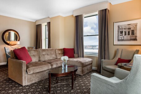 Omni Severin Hotel - Image 37