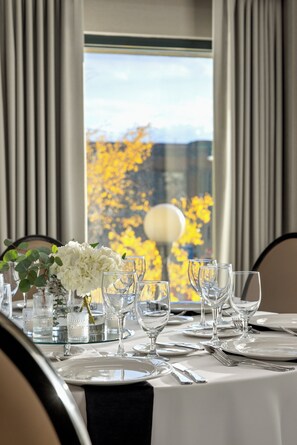 Meeting facility - Omni Severin Hotel (Indianapolis)