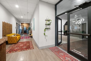 Couples treatment room(s), deep-tissue massages, facials