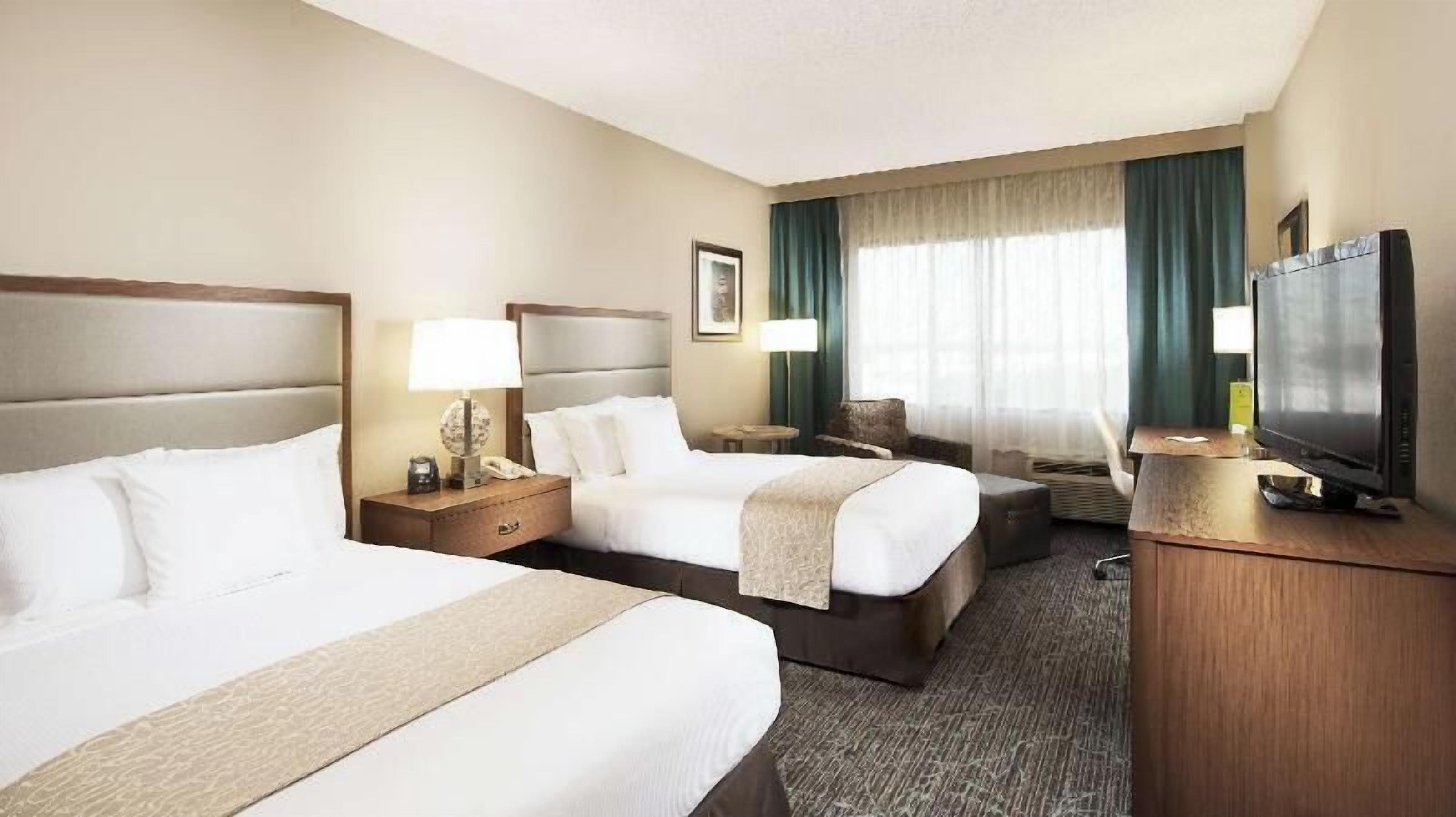 Select Comfort beds, in-room safe, desk, laptop workspace