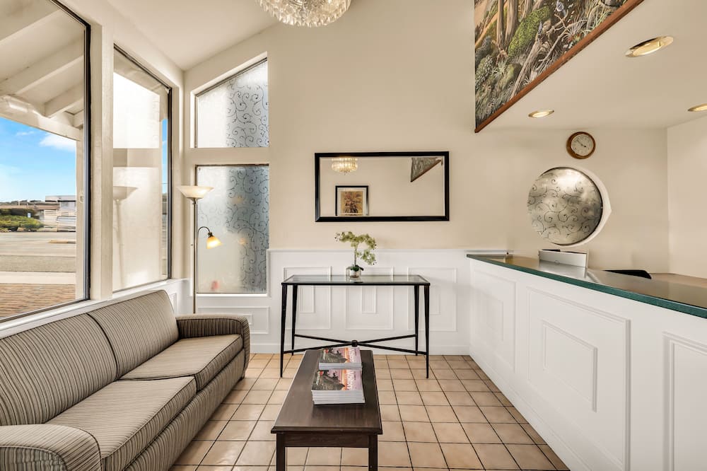 Scottish Fairway Inn
