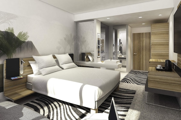 Minibar, in-room safe, desk, blackout drapes