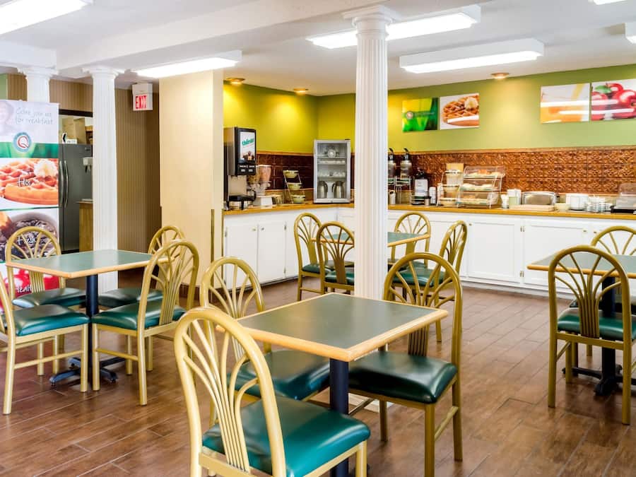 Free continental breakfast