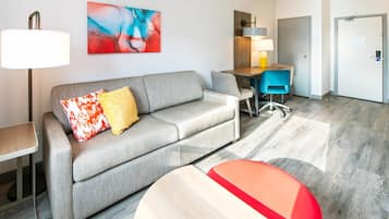 1 habitación, ropa de cama hipoalergénica y escritorio