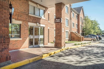 Comfort Suites London