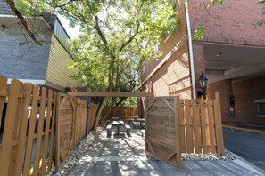 Aire de pique-nique/barbecue