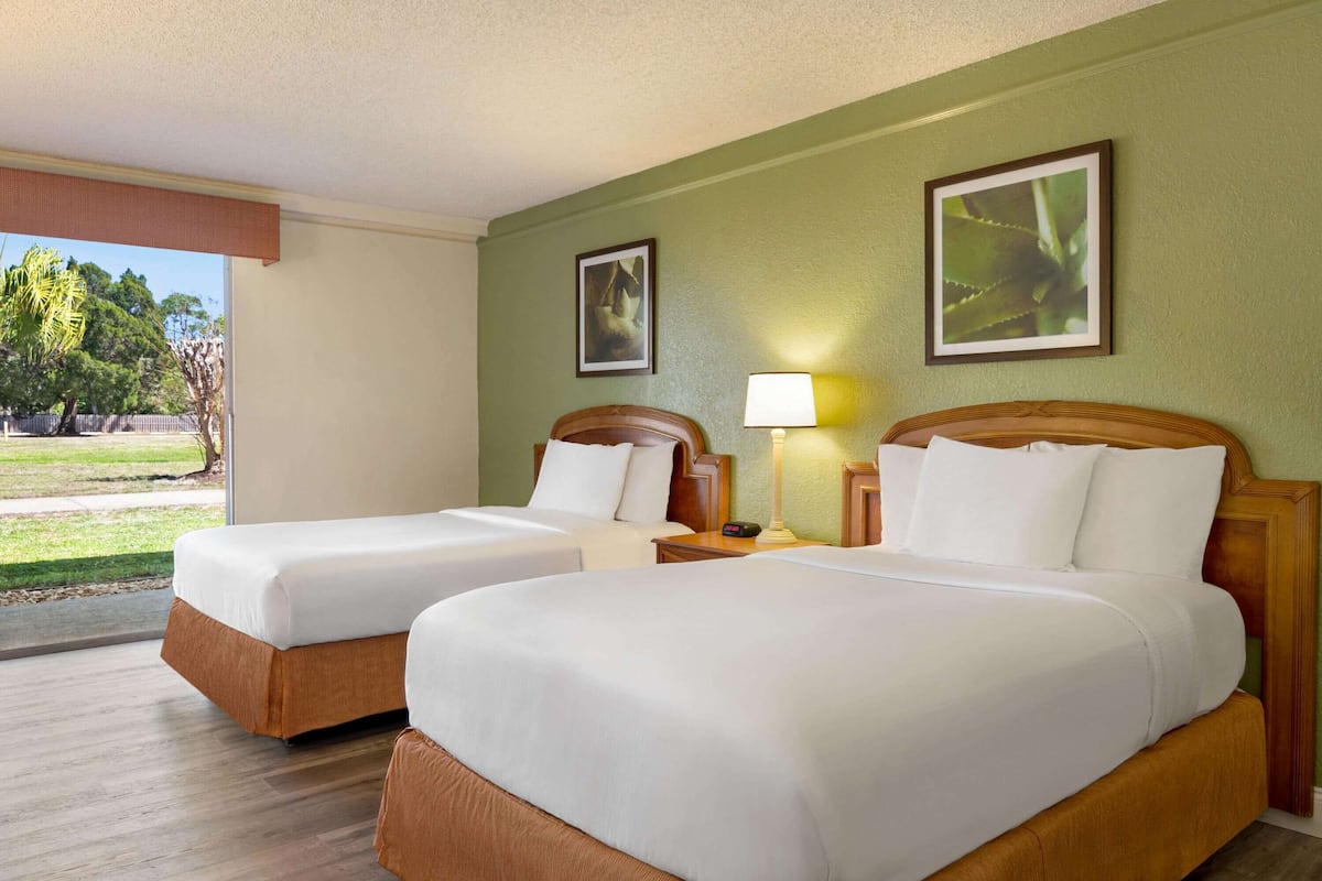 Superior Room, 2 Double Beds, Non Smoking | Pillowtop beds, desk, laptop workspace, blackout drapes