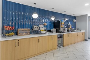 Daily to-go breakfast for a fee - Best Western Montrose Inn (Montrose)