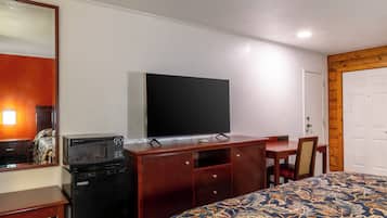 Desk, iron/ironing board (on request), WiFi (free), bed sheets