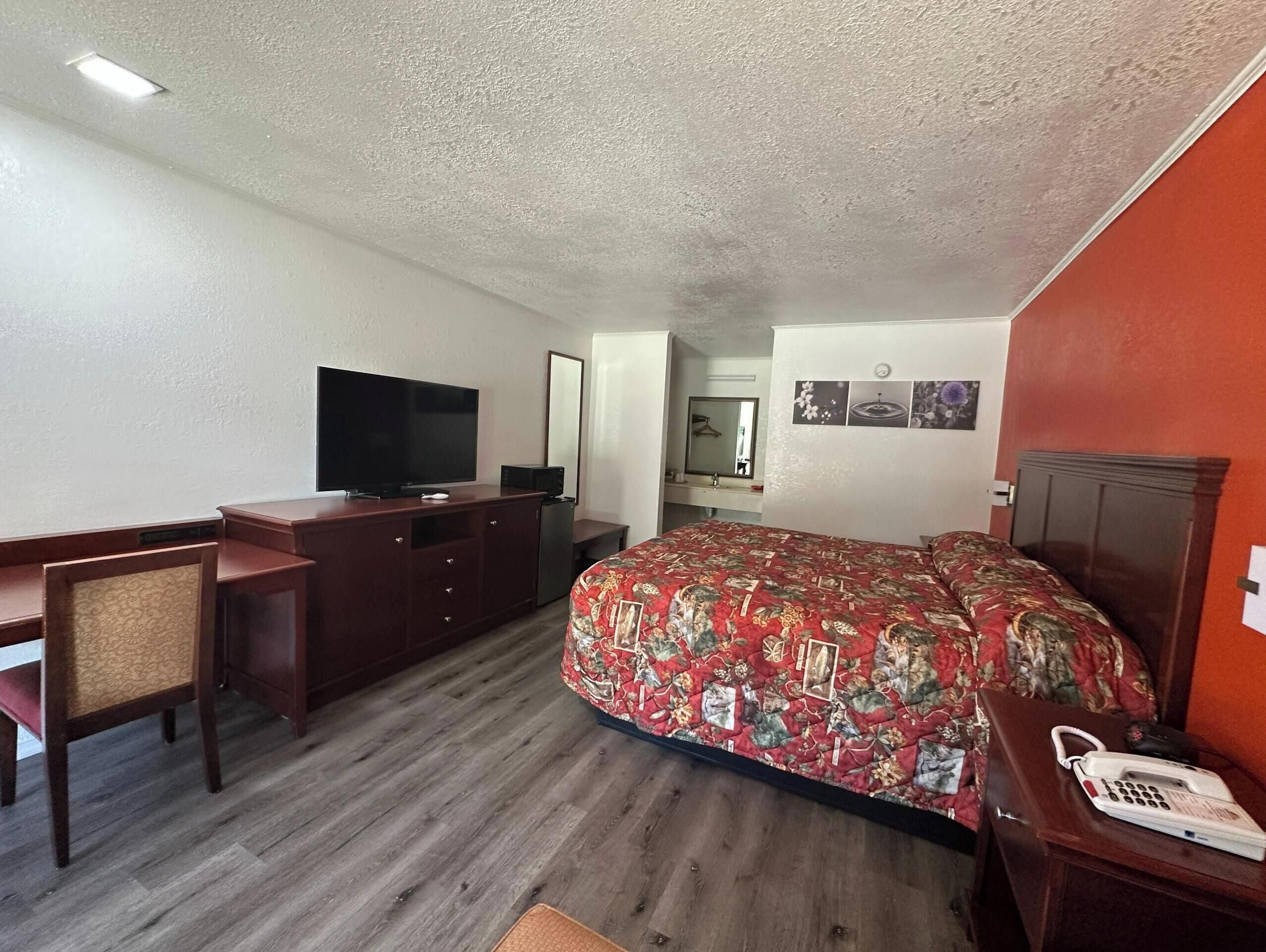 Décoration personnalisée, ameublement personnalisé, bureau