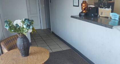 Travel Inn Perrysburg