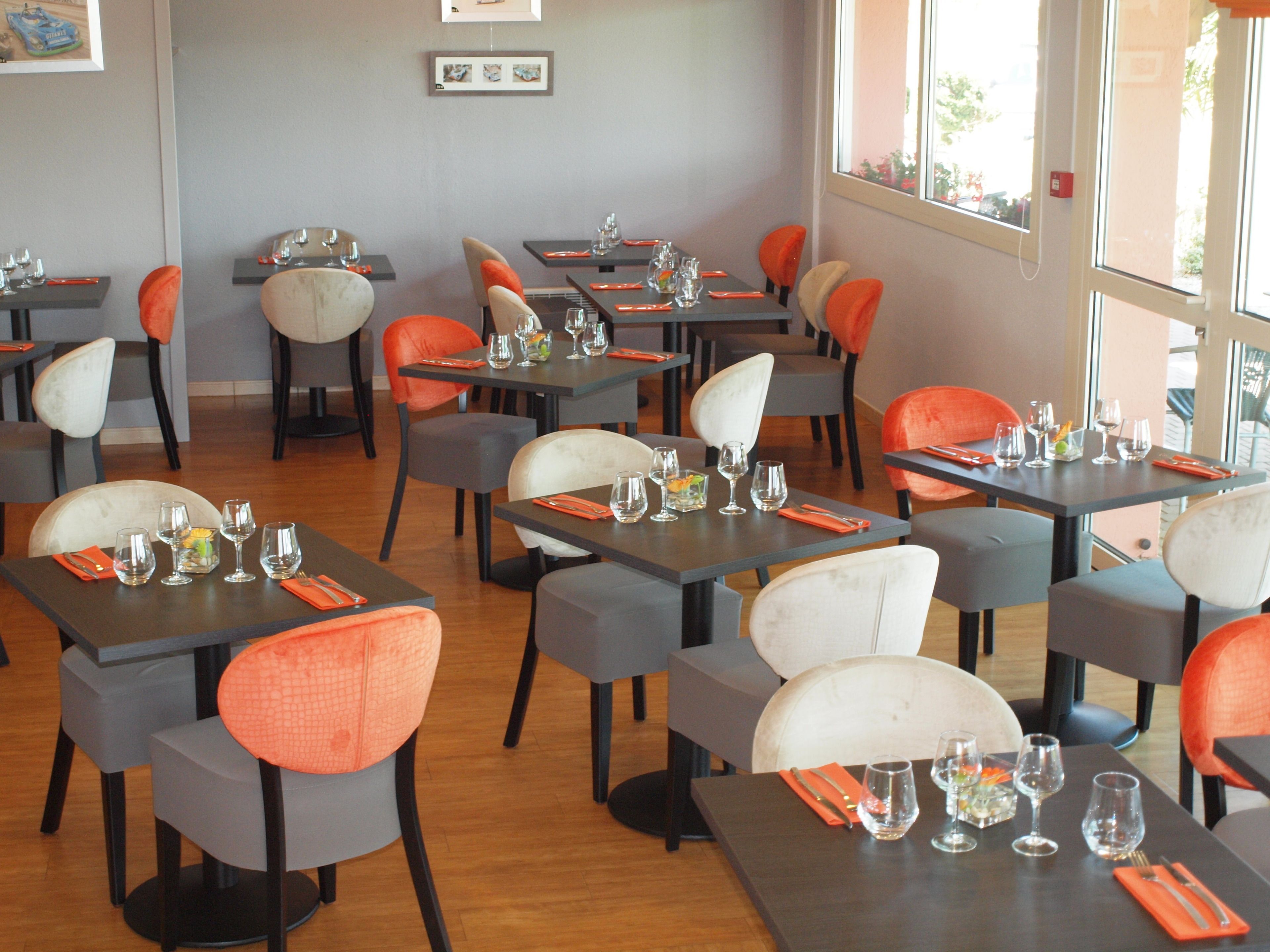 breakfast, lunch, dinner served; french cuisine