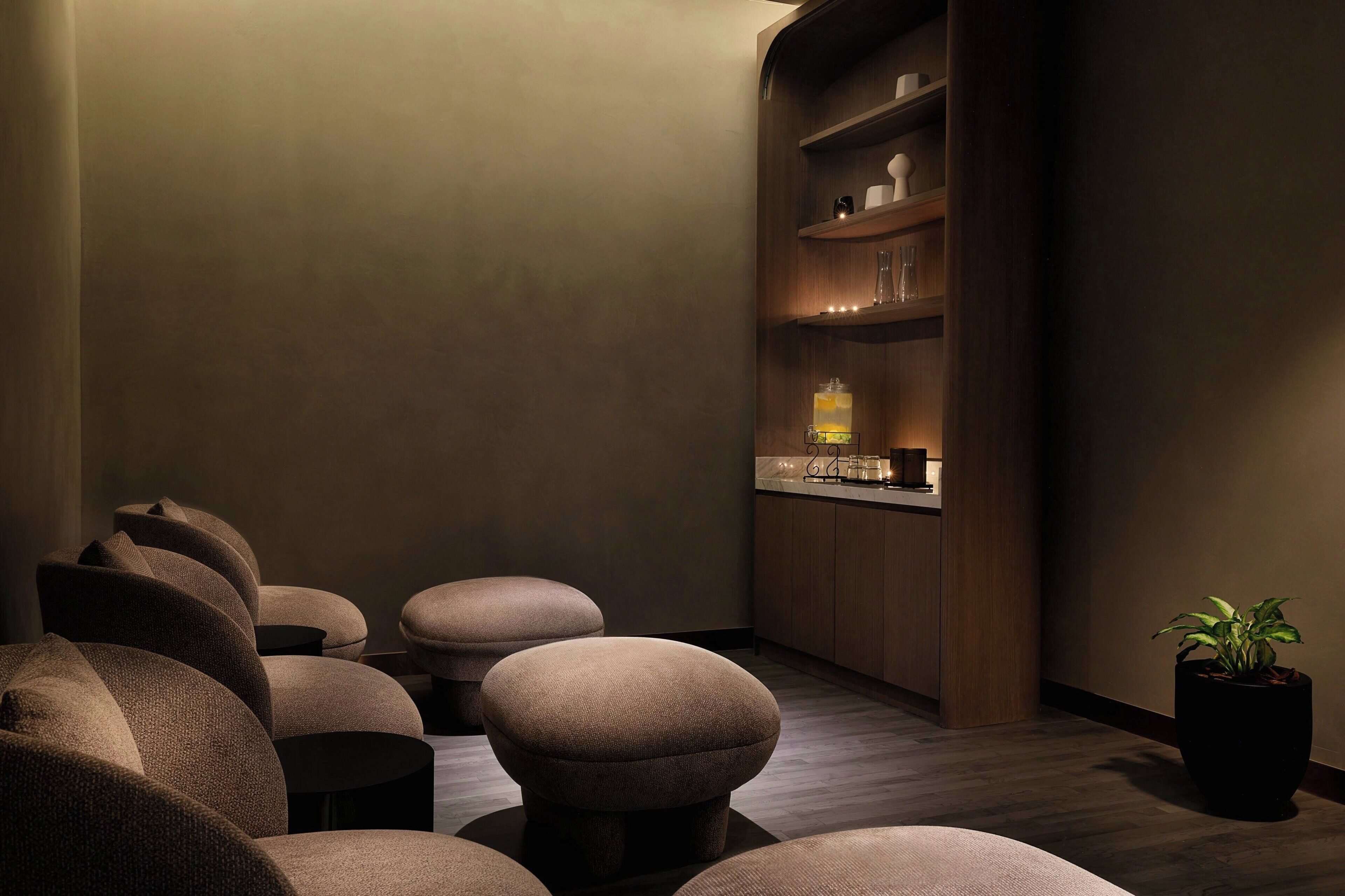 Tratamientos corporales, aromaterapia, masajes con piedras calientes 