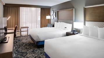 Hypo-allergenic bedding, down comforters, in-room safe, desk