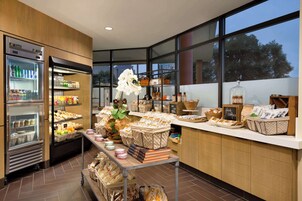 Snack-bar