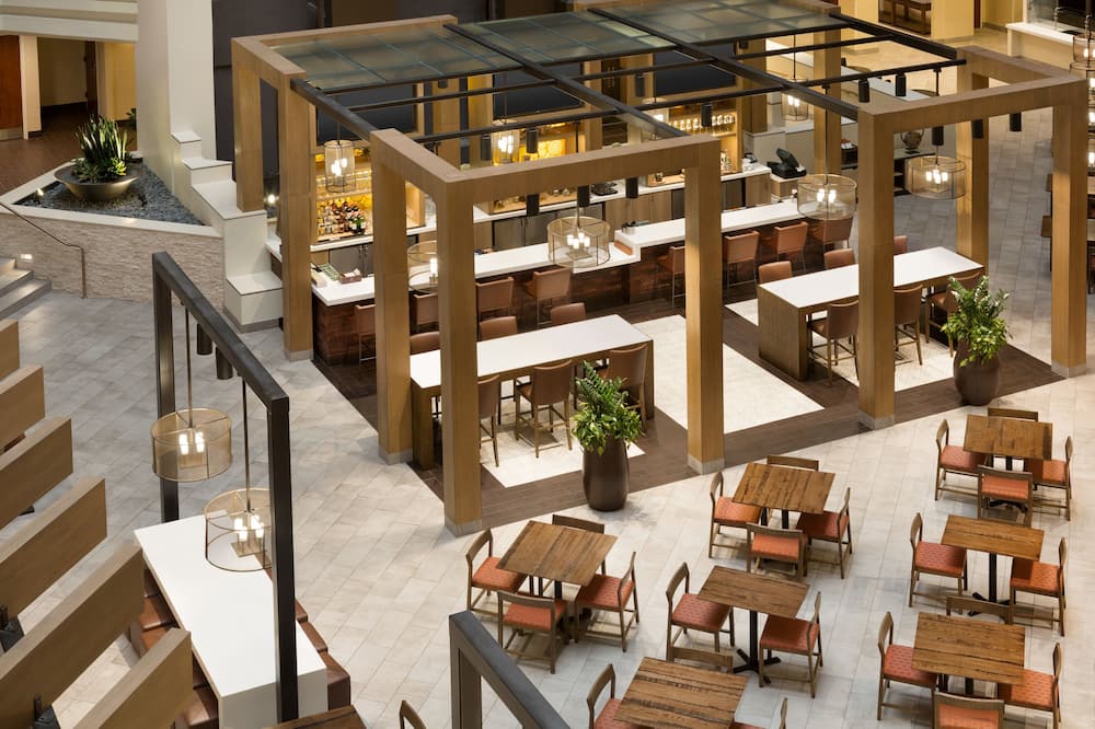 Embassy Suites by Hilton Austin Downtown South Congress
