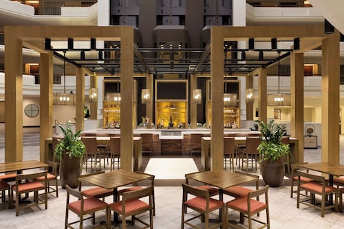 Embassy Suites by Hilton Austin Downtown South Congress