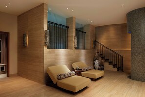 Sauna, steam room, body treatments, aromatherapy, body wraps