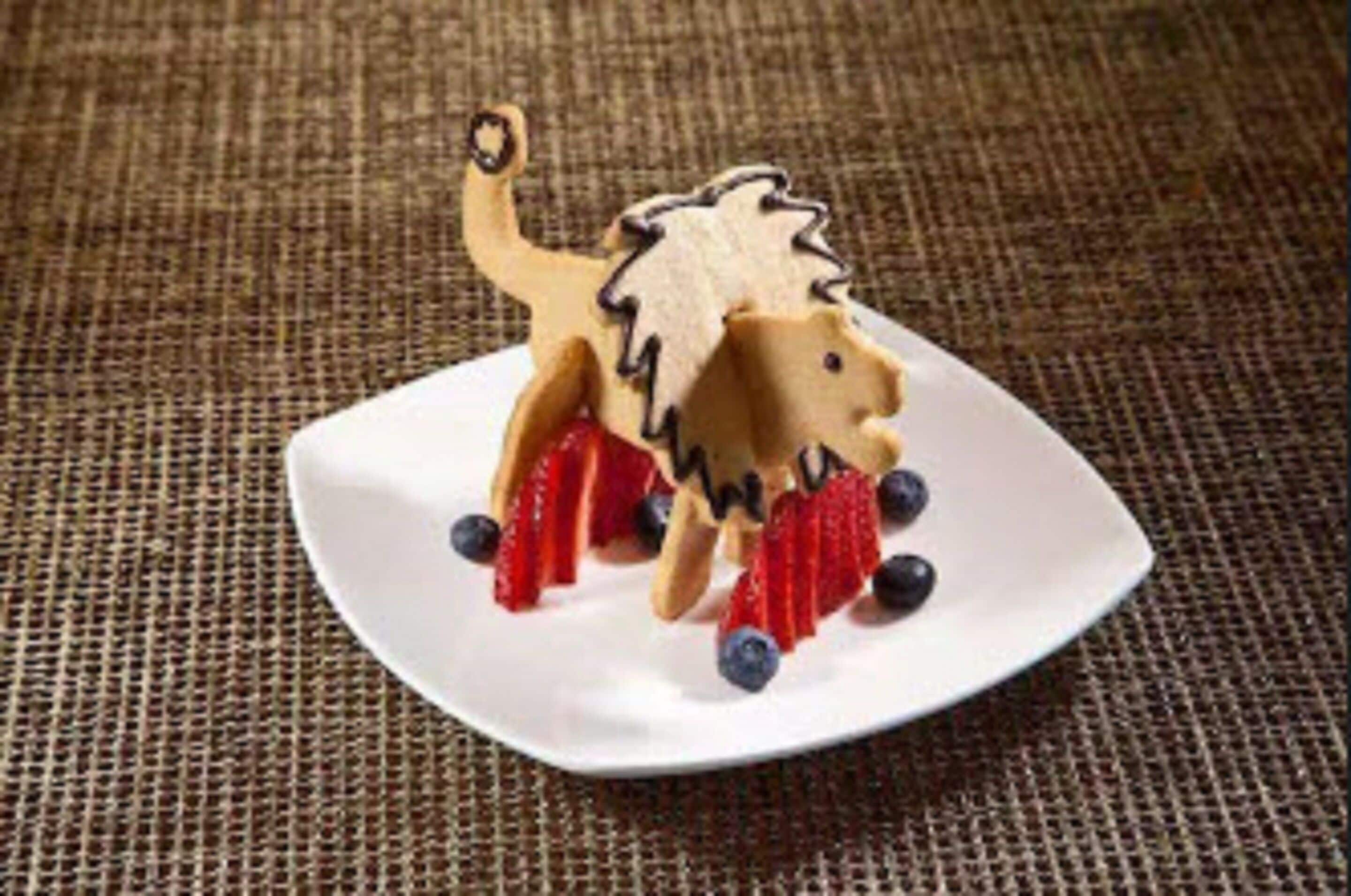 2 restaurants, breakfast, lunch, dinner served; american cuisine