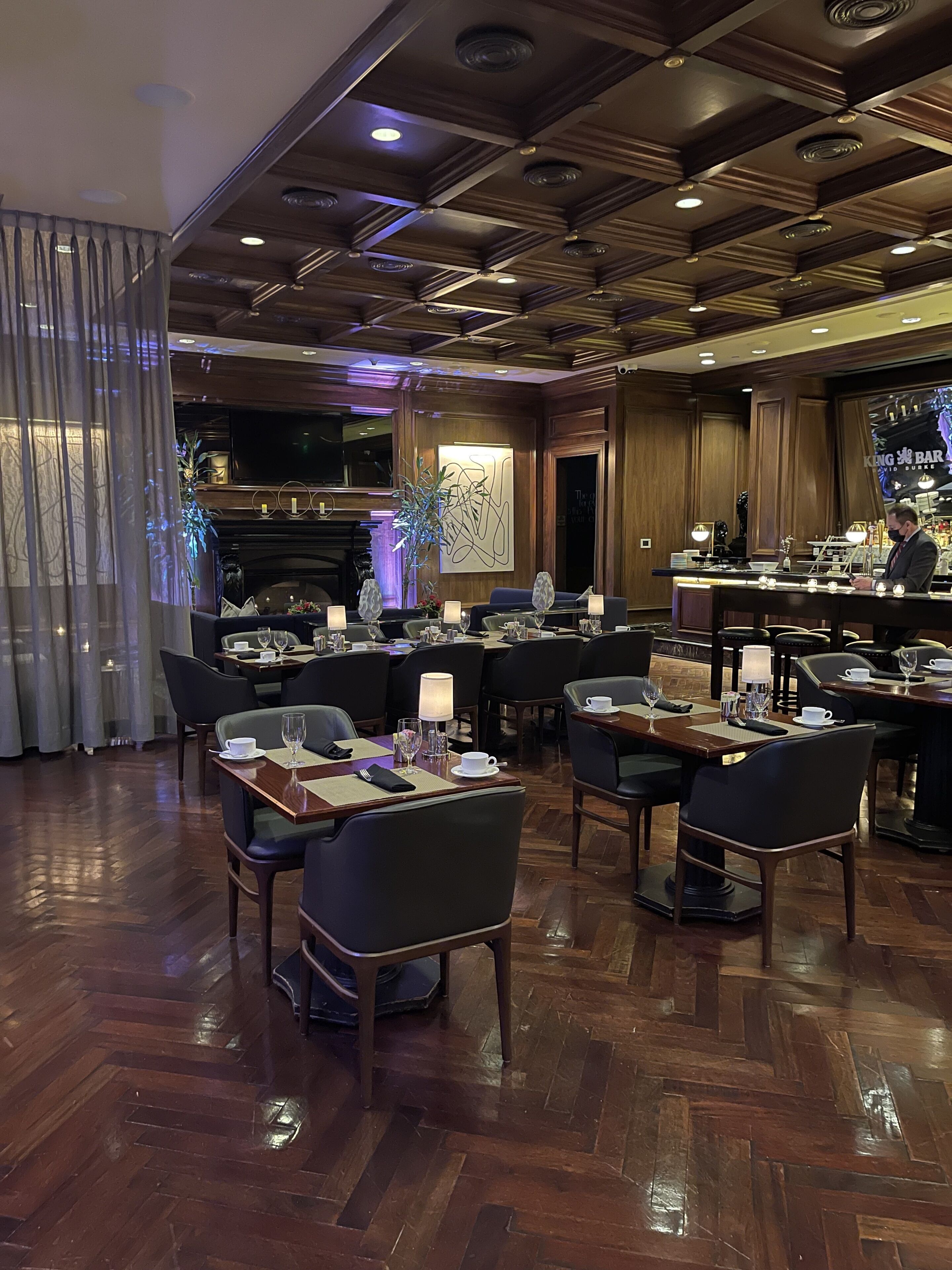 Daily buffet breakfast for a fee