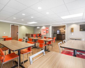 Breakfast area - Comfort Inn Edmundston (Edmundston)