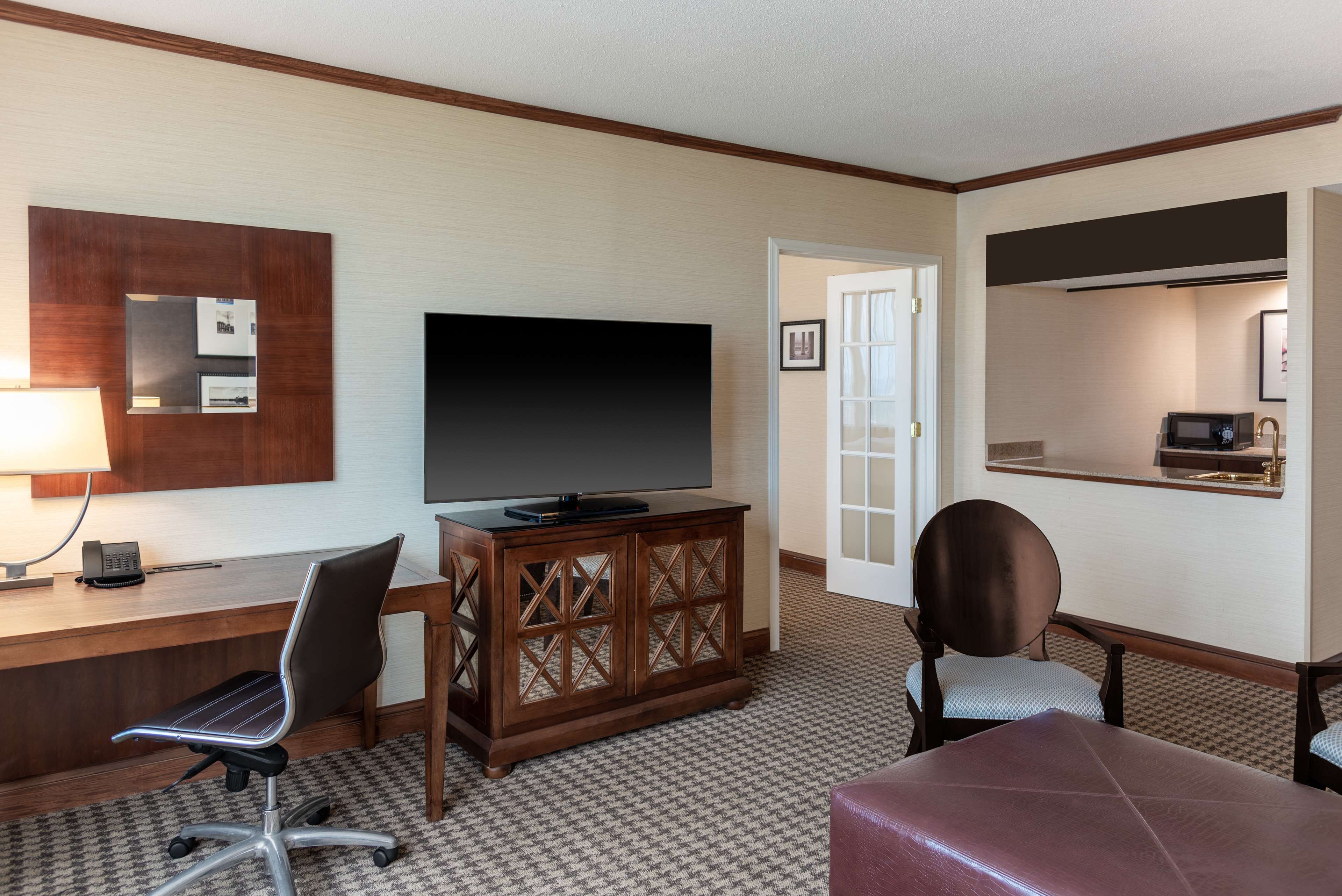 Photo - Hilton Alexandria Mark Center