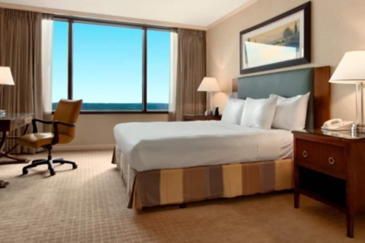 Premium bedding, pillowtop beds, in-room safe, desk