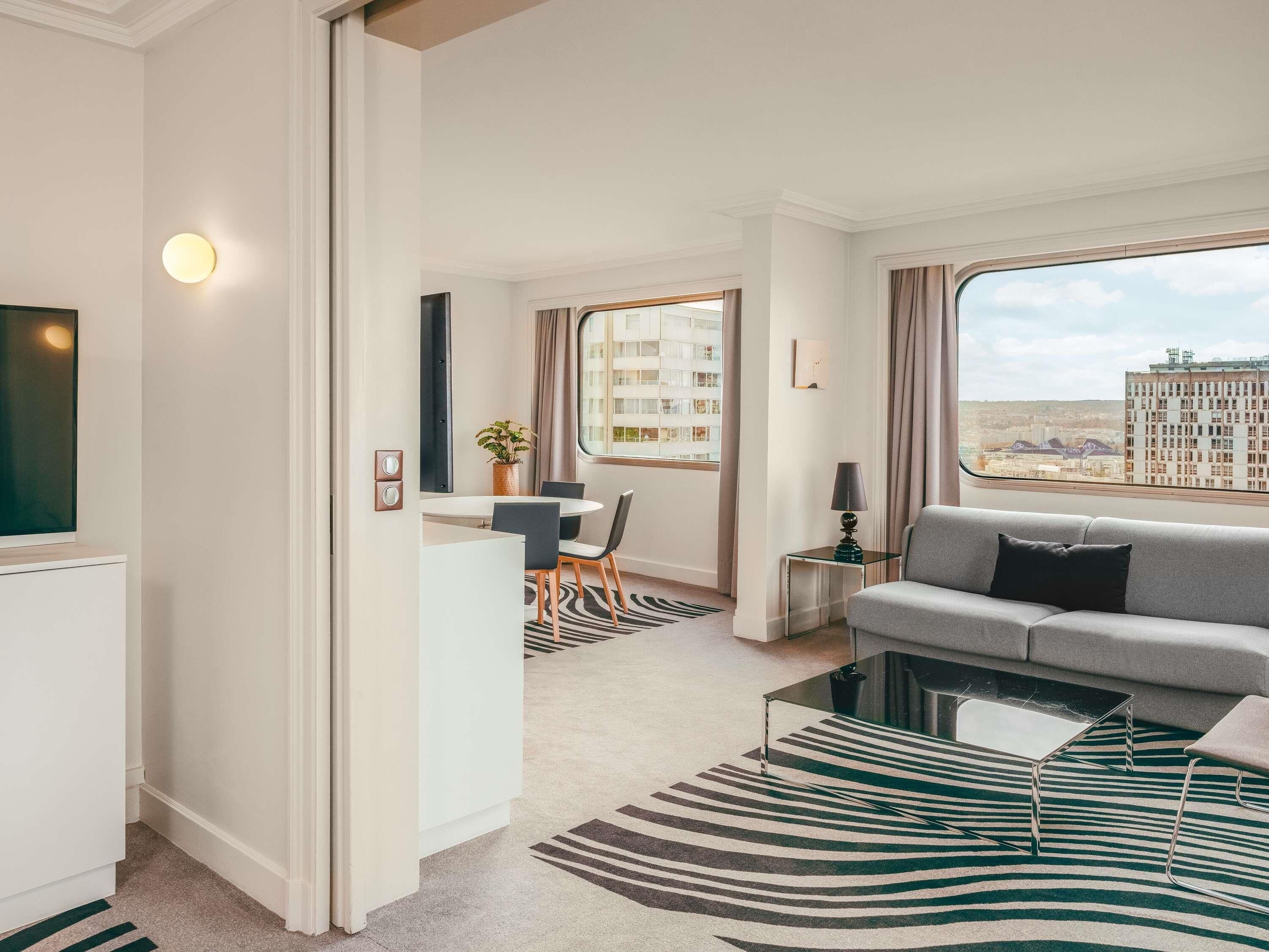 Executive Suite, 1 Queen Bed