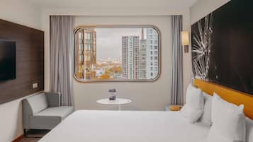 Literie de qualité supérieure, surmatelas, minibar