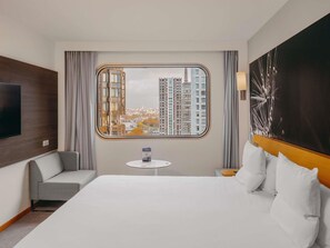Premium bedding, pillowtop beds, minibar, in-room safe - Novotel Paris Centre Tour Eiffel (Paris)