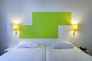 Standard Room, 2 Single Beds