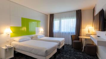 Individually furnished, desk, blackout curtains, soundproofing