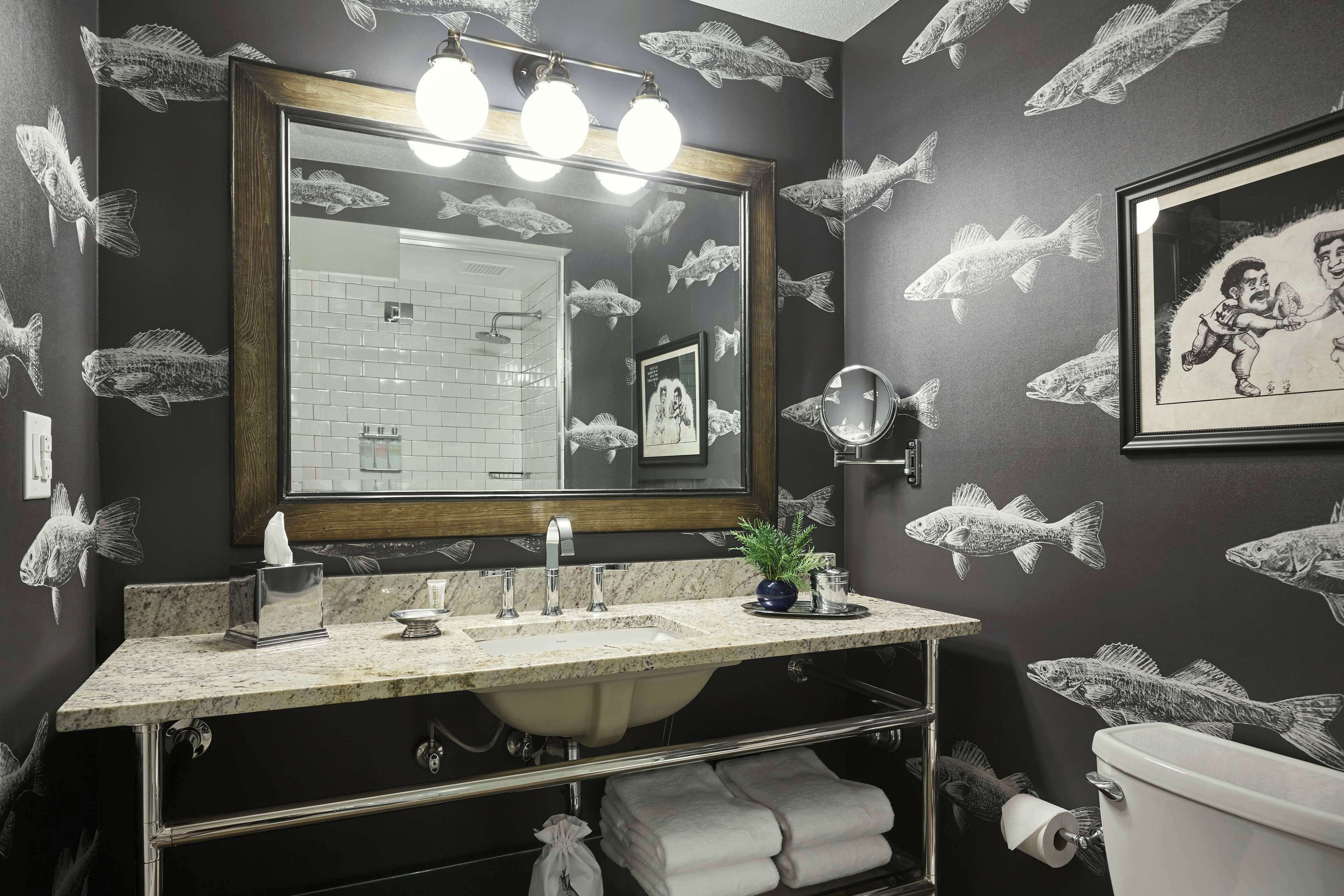 shower, rainfall showerhead, free toiletries, hair dryer