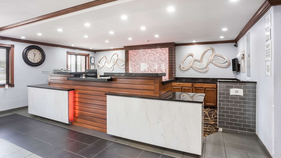 Quality Inn Cedar Rapids South