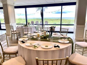 Banquet hall - Shell Island Resort - All Oceanfront Suites (Wrightsville Beach)