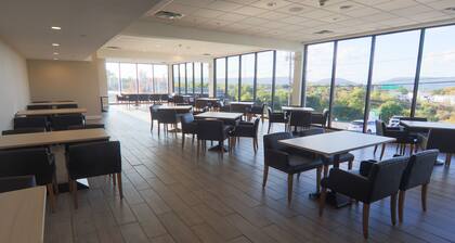 Holiday Inn Scranton East - Dunmore by IHG