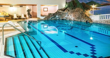 Una piscina techada