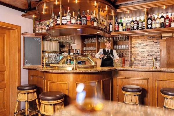 Bar (in der Unterkunft)