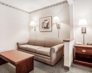 Standard Room, 1 King Bed, Non Smoking | Individually furnished, iron/ironing board, rollaway beds, free WiFi