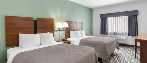 Standardværelse - 2 queensize-senge - ikke-ryger | Individuel indretning, strygejern/strygebræt