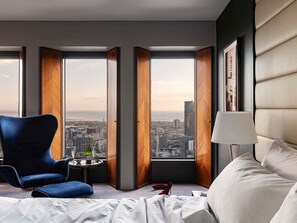 Superior Room, 1 King Bed, River View | Premium bedding, pillowtop beds, minibar, in-room safe - Sofitel Melbourne On Collins (Melbourne)