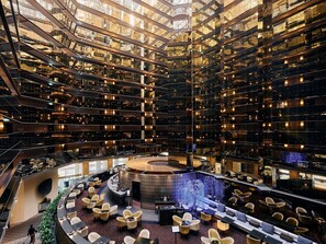 Bar (on property) - Sofitel Melbourne On Collins (Melbourne)